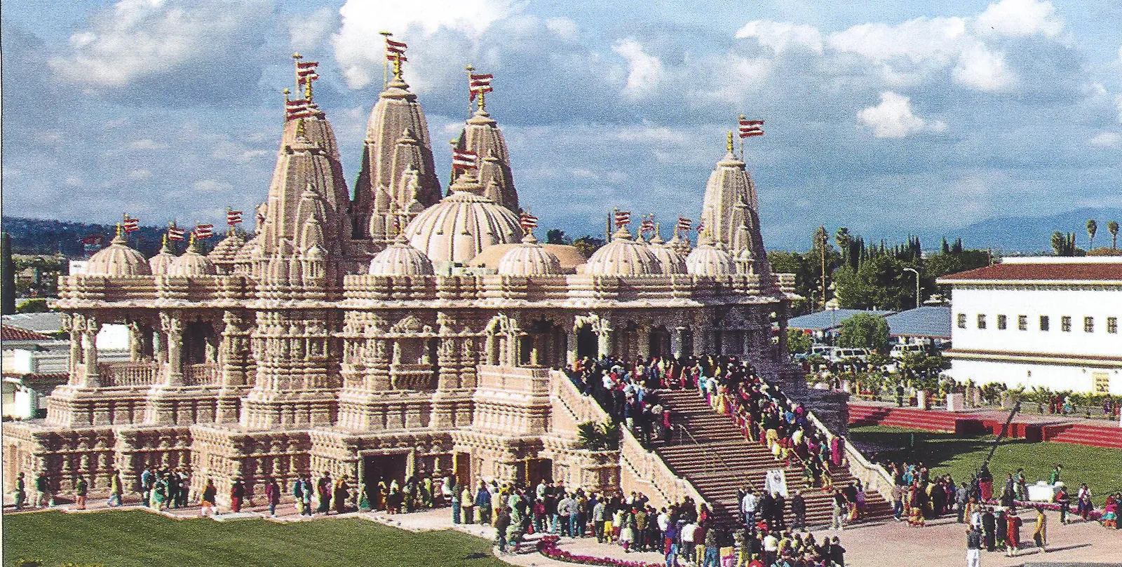 BAPS Shri Swaminarayan Mandir, Los Angeles